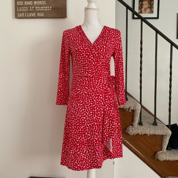 red and white wrap dress